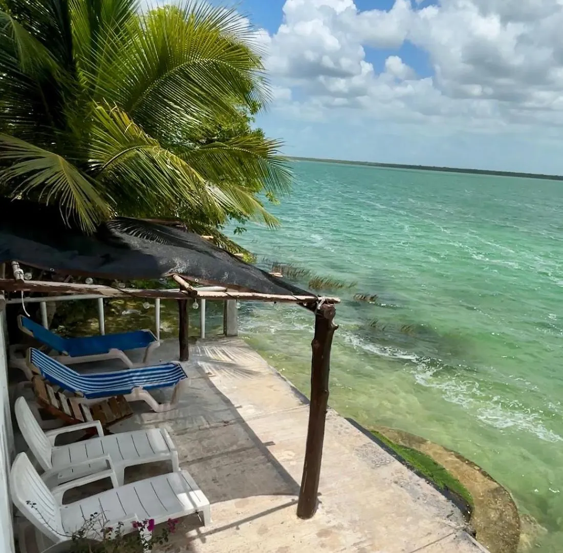 別荘 Casa Agua Bacalar / Naajil Haヴィラ