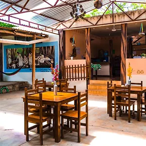  Hostel Yaxche Centro Y