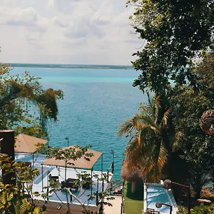Tucan Lagoon Front Bacalar