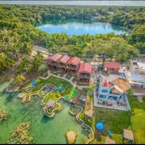 4* Hotel Blue Caribe Front Lagoon